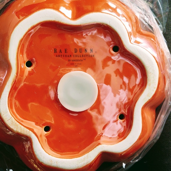 NIB RAE DUNN  9" X 8" LUSTER BIRDHOUSE PUMPKIN "GIVE 'EM PUMPKIN TO TALK ABOUT" - Picture 2 of 3